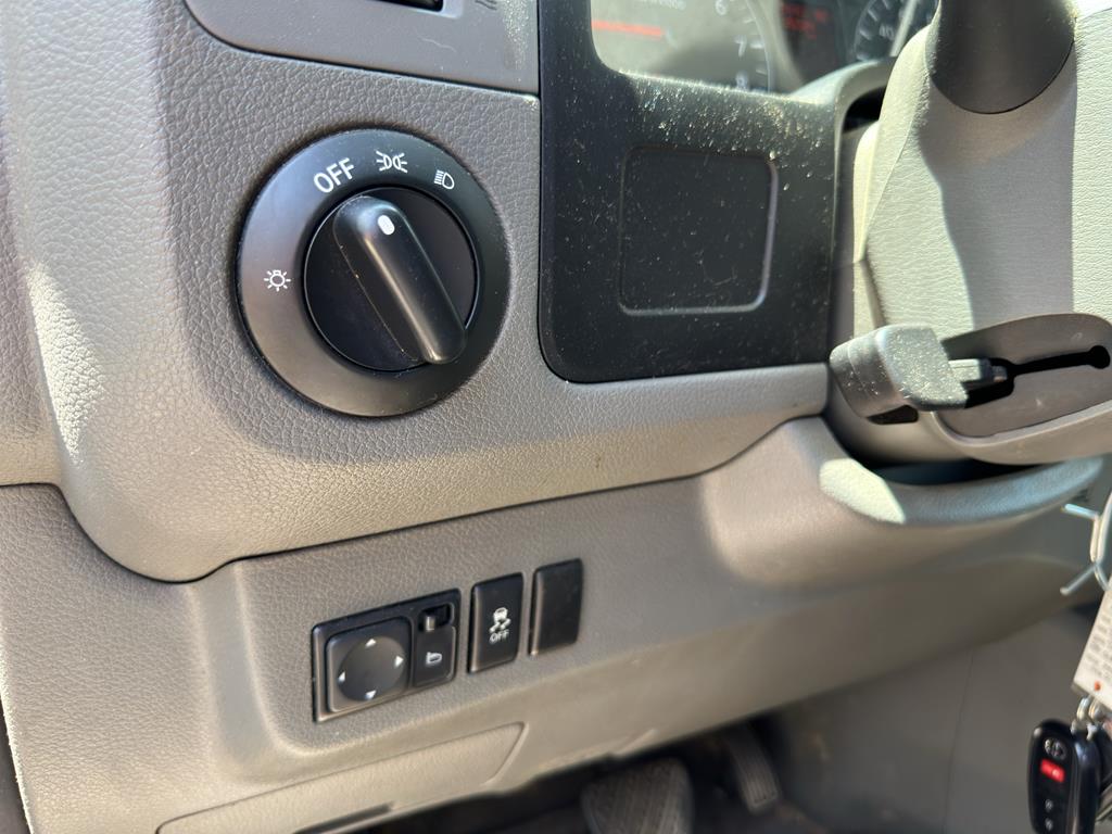 Used 2016 Nissan NV2500HD Van