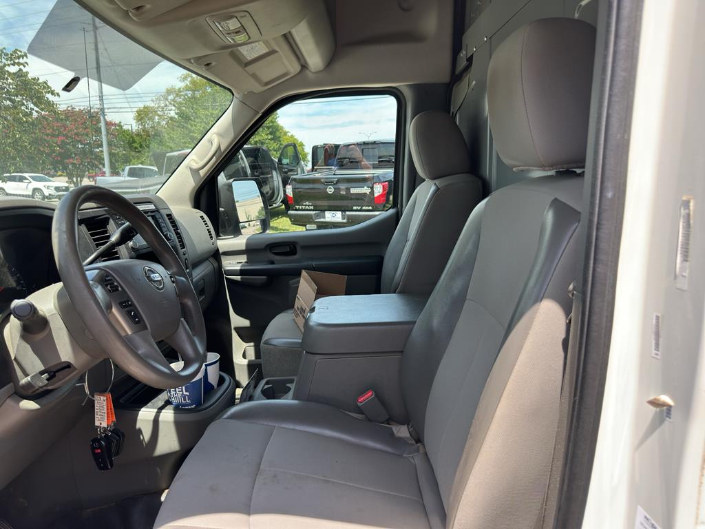 Used 2016 Nissan NV2500HD Van
