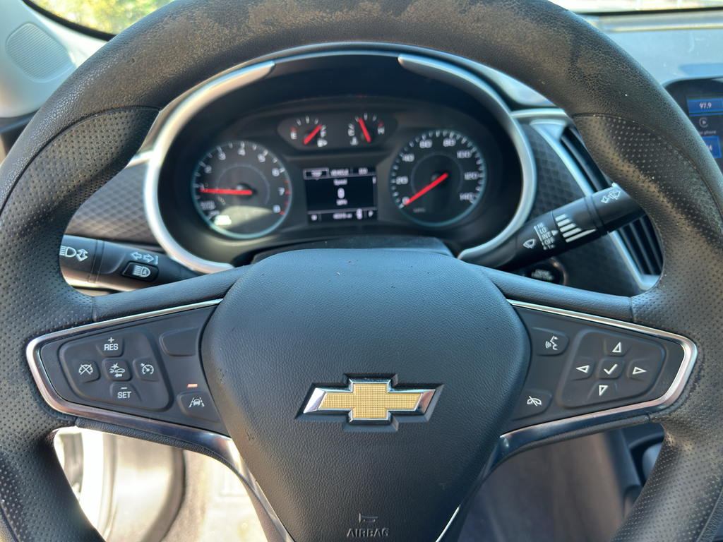 Used 2023 Chevrolet Malibu Sedan