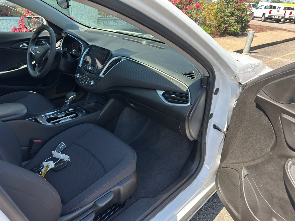 Used 2023 Chevrolet Malibu Sedan