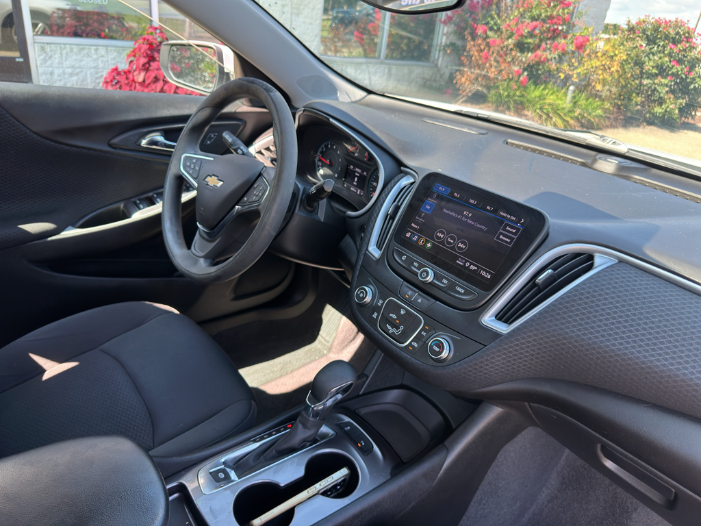 Used 2023 Chevrolet Malibu Sedan