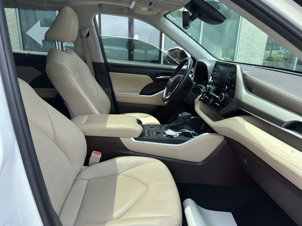 Used 2020 Toyota Highlander SUV
