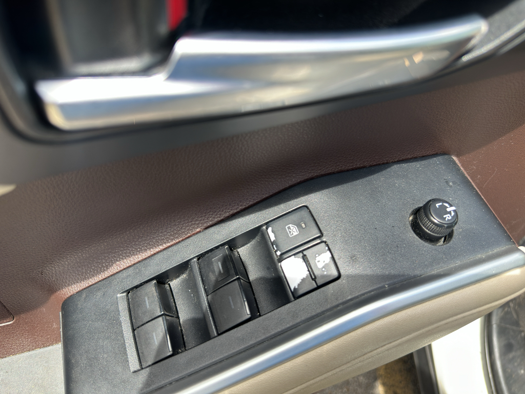 Used 2020 Toyota Highlander SUV