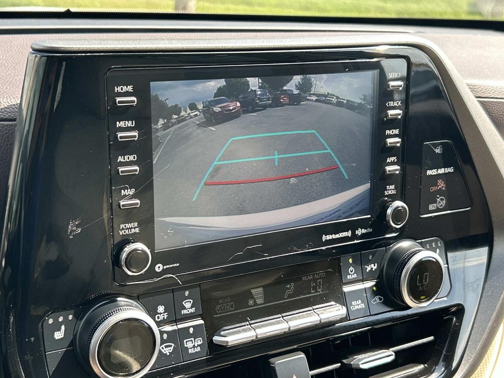 Used 2020 Toyota Highlander SUV