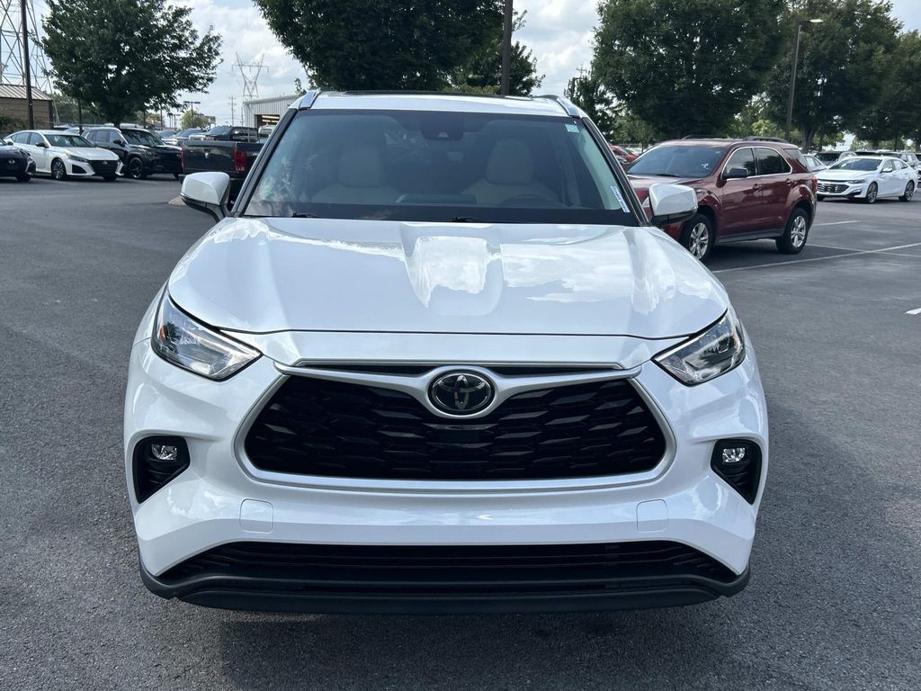 Used 2020 Toyota Highlander SUV