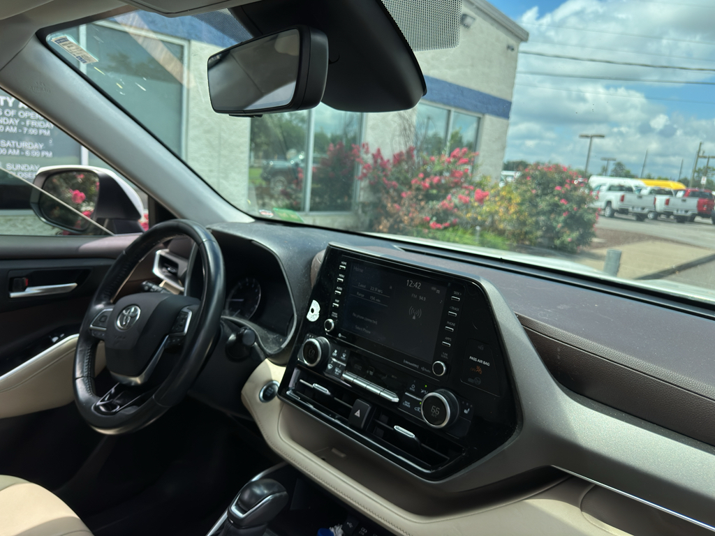 Used 2020 Toyota Highlander SUV
