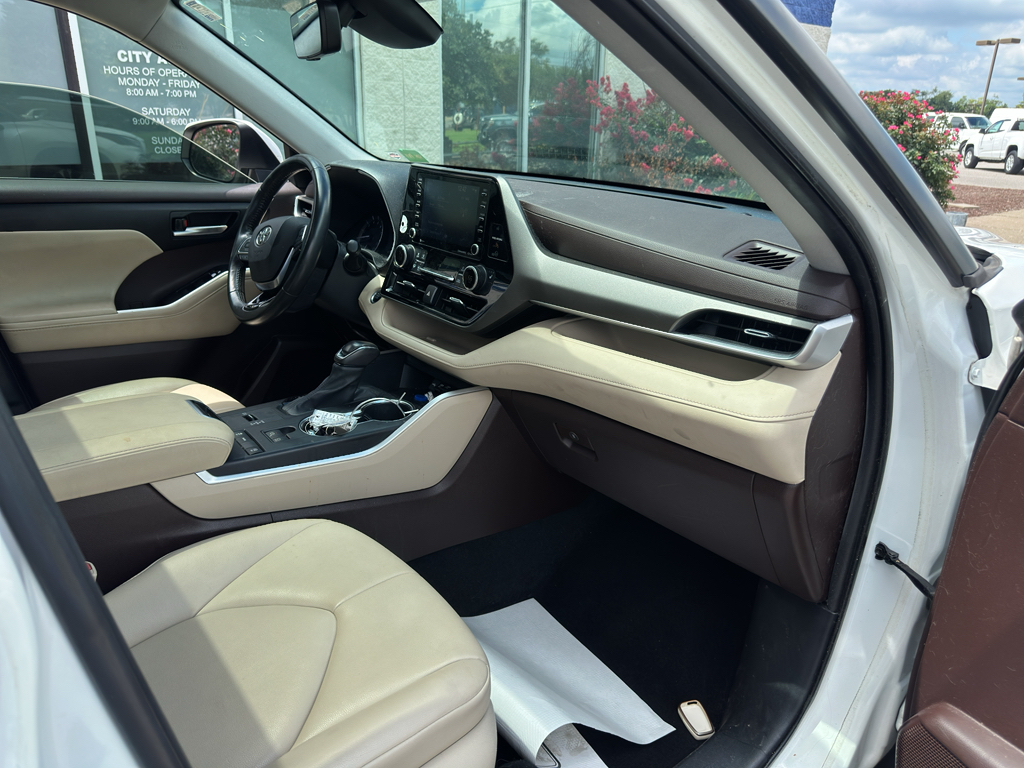Used 2020 Toyota Highlander SUV