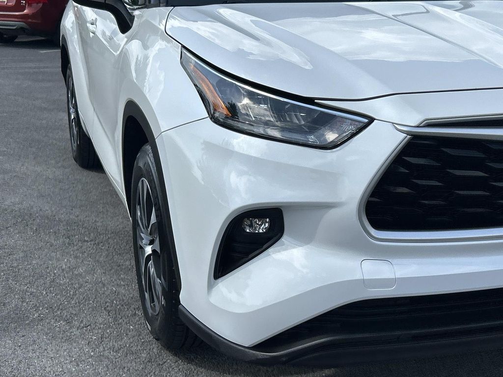 Used 2020 Toyota Highlander SUV