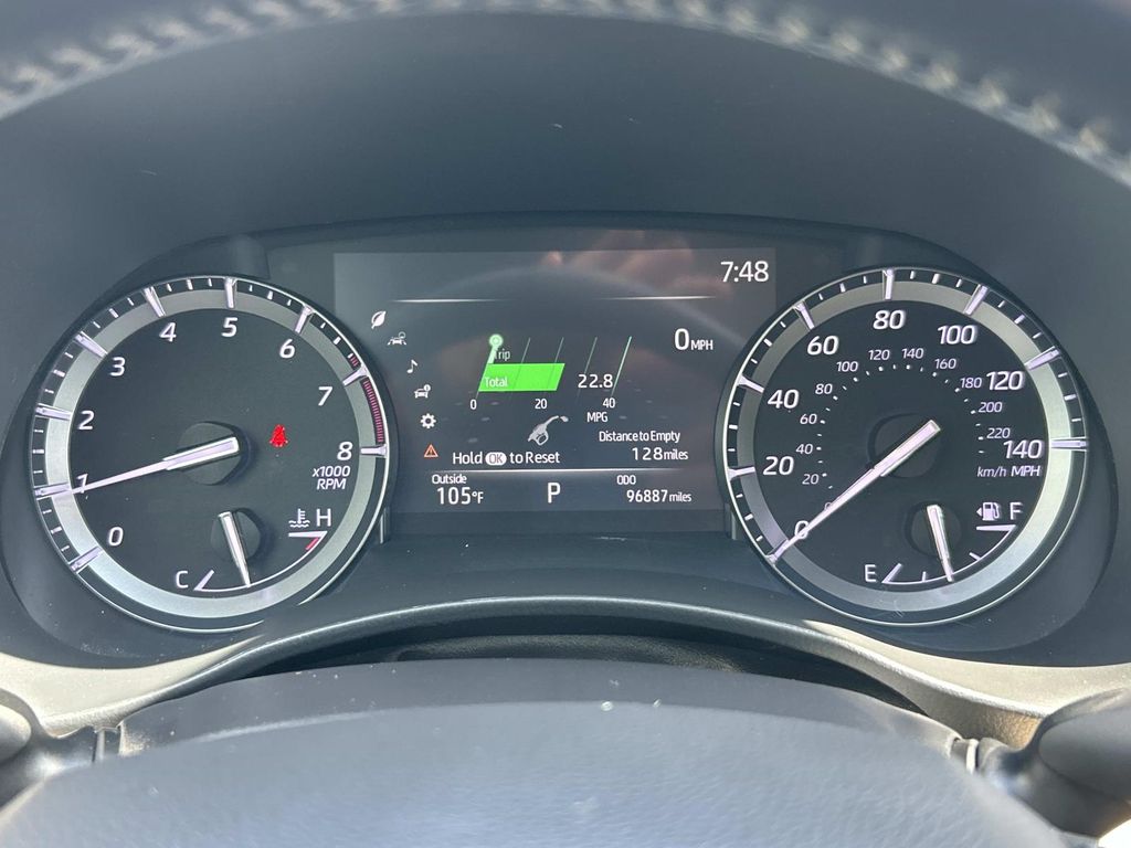 Used 2020 Toyota Highlander SUV