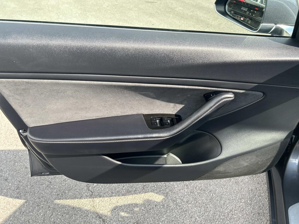 Used 2018 Tesla Model 3 Sedan
