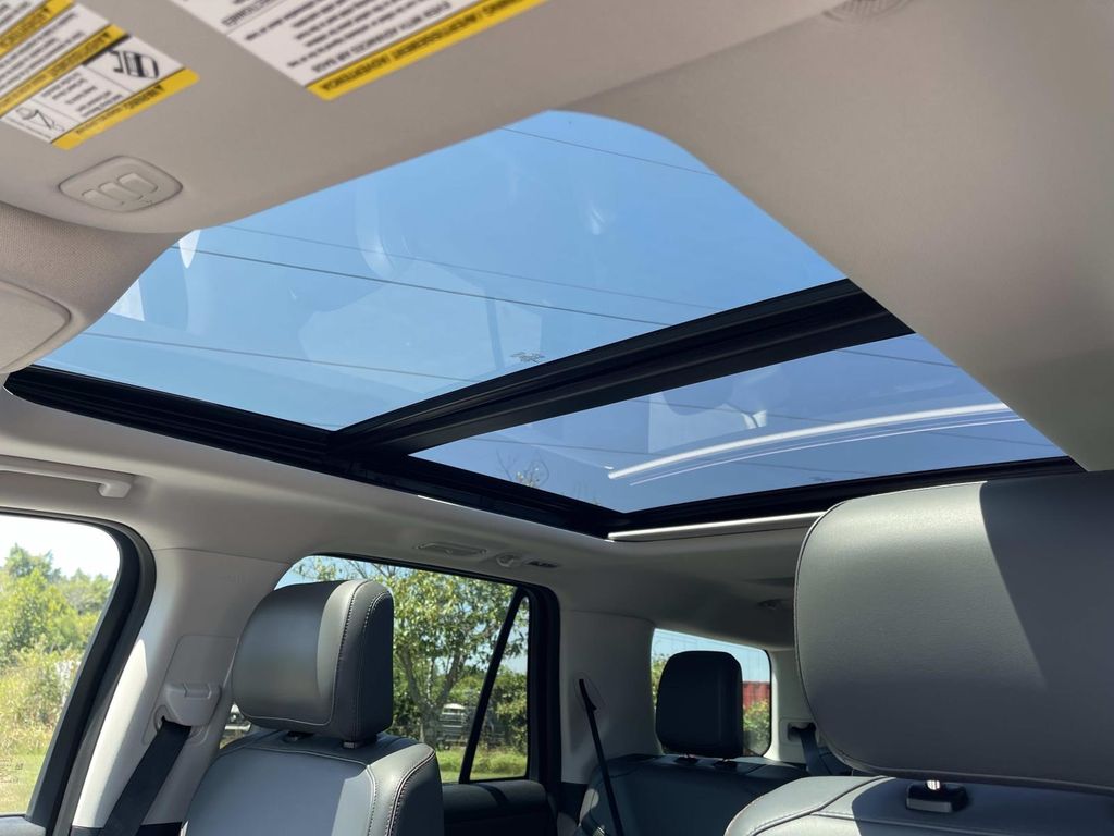 Used 2025 Ford Expedition SUV