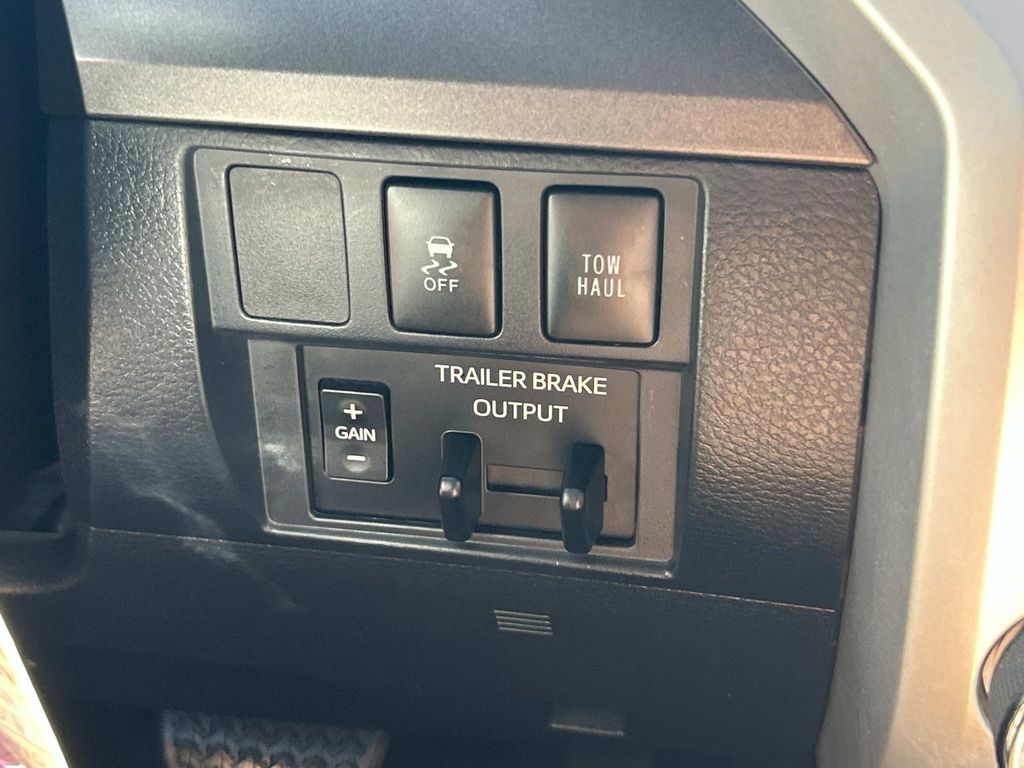 Used 2018 Toyota Tundra Truck
