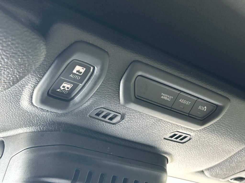 Used 2019 Jeep Wrangler SUV