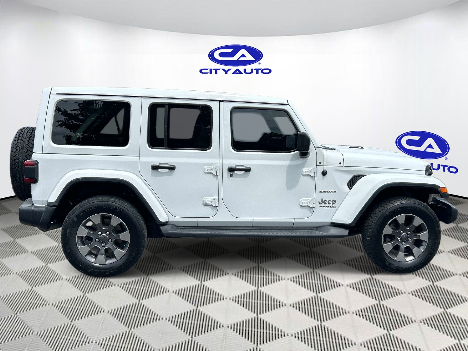 Used 2019 Jeep Wrangler SUV