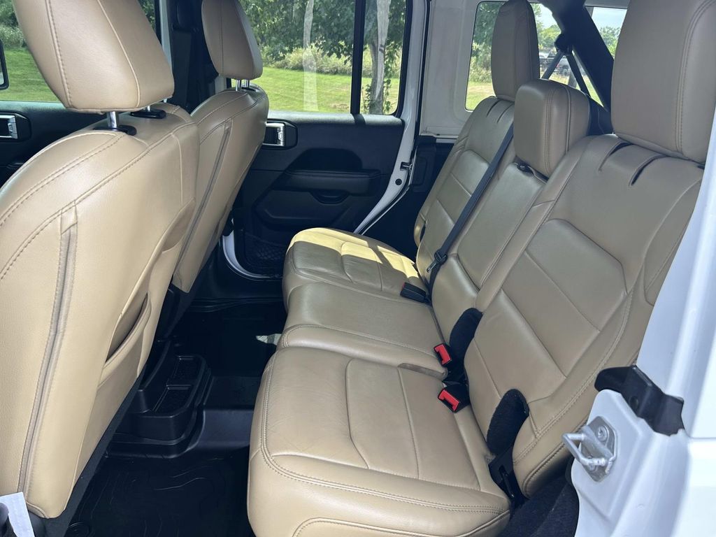 Used 2019 Jeep Wrangler SUV
