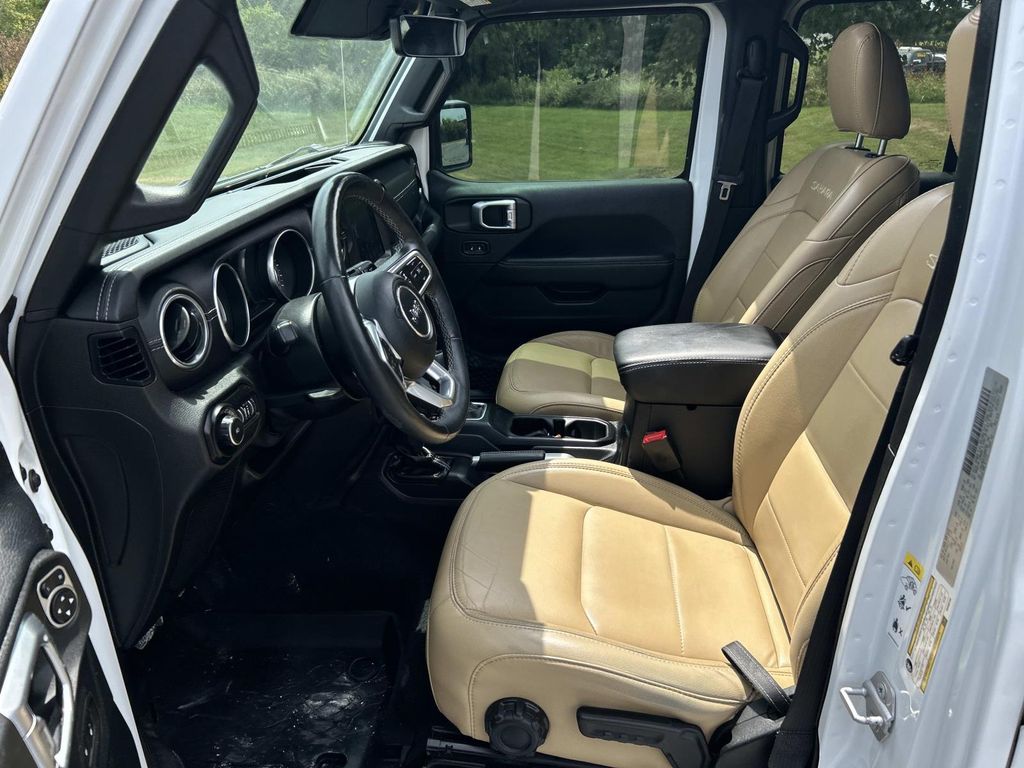 Used 2019 Jeep Wrangler SUV