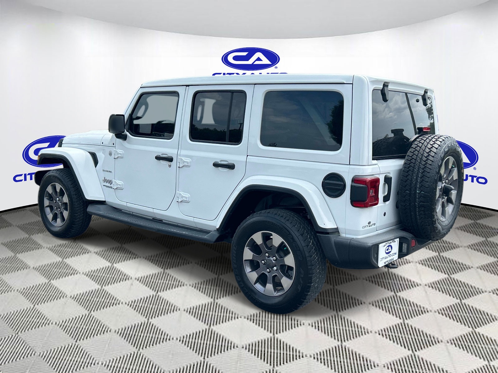 Used 2019 Jeep Wrangler SUV