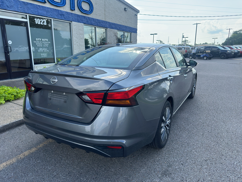 Used 2025 Nissan Altima Sedan
