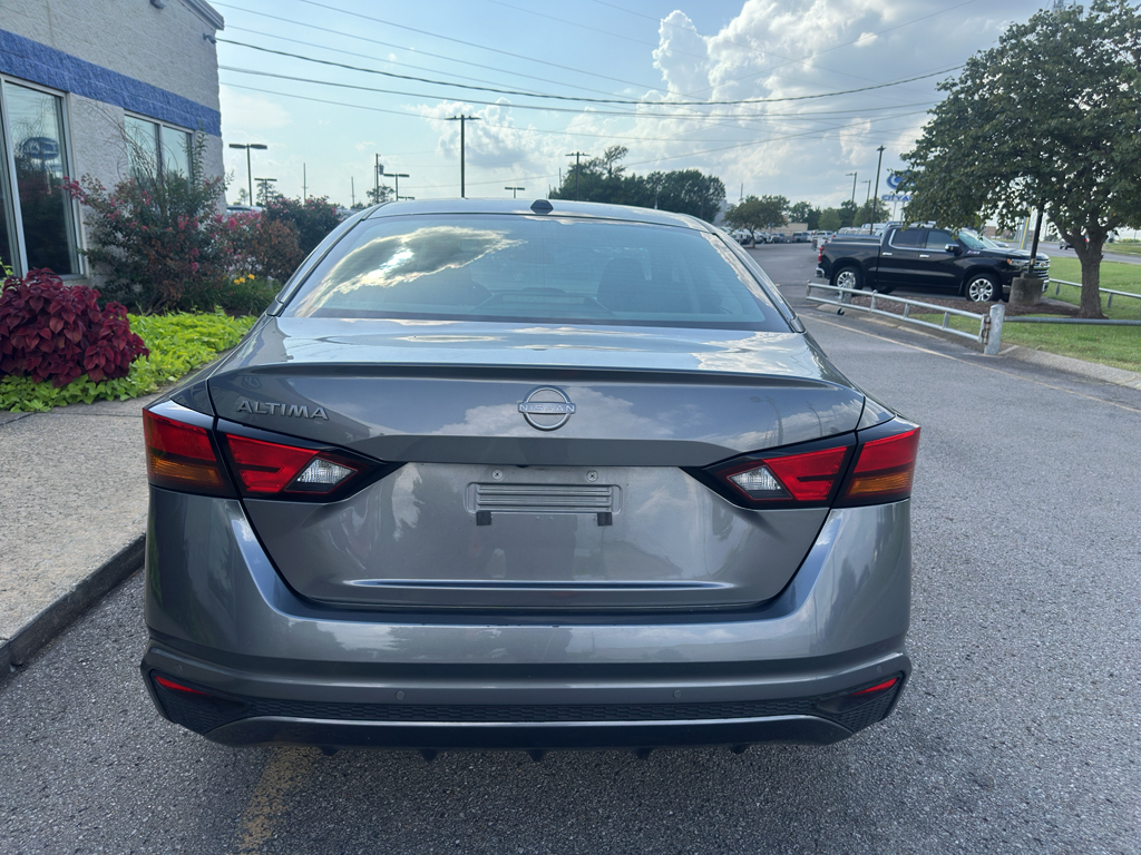 Used 2025 Nissan Altima Sedan