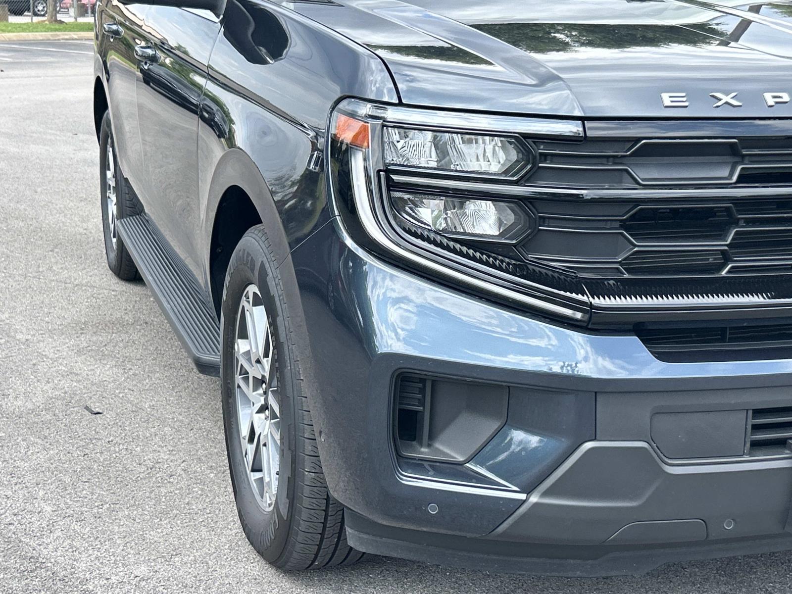 Used 2025 Ford Expedition SUV