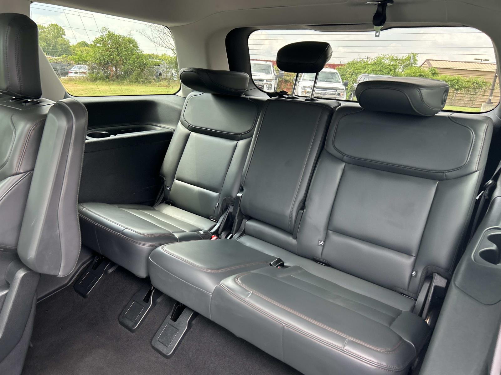 Used 2025 Ford Expedition SUV