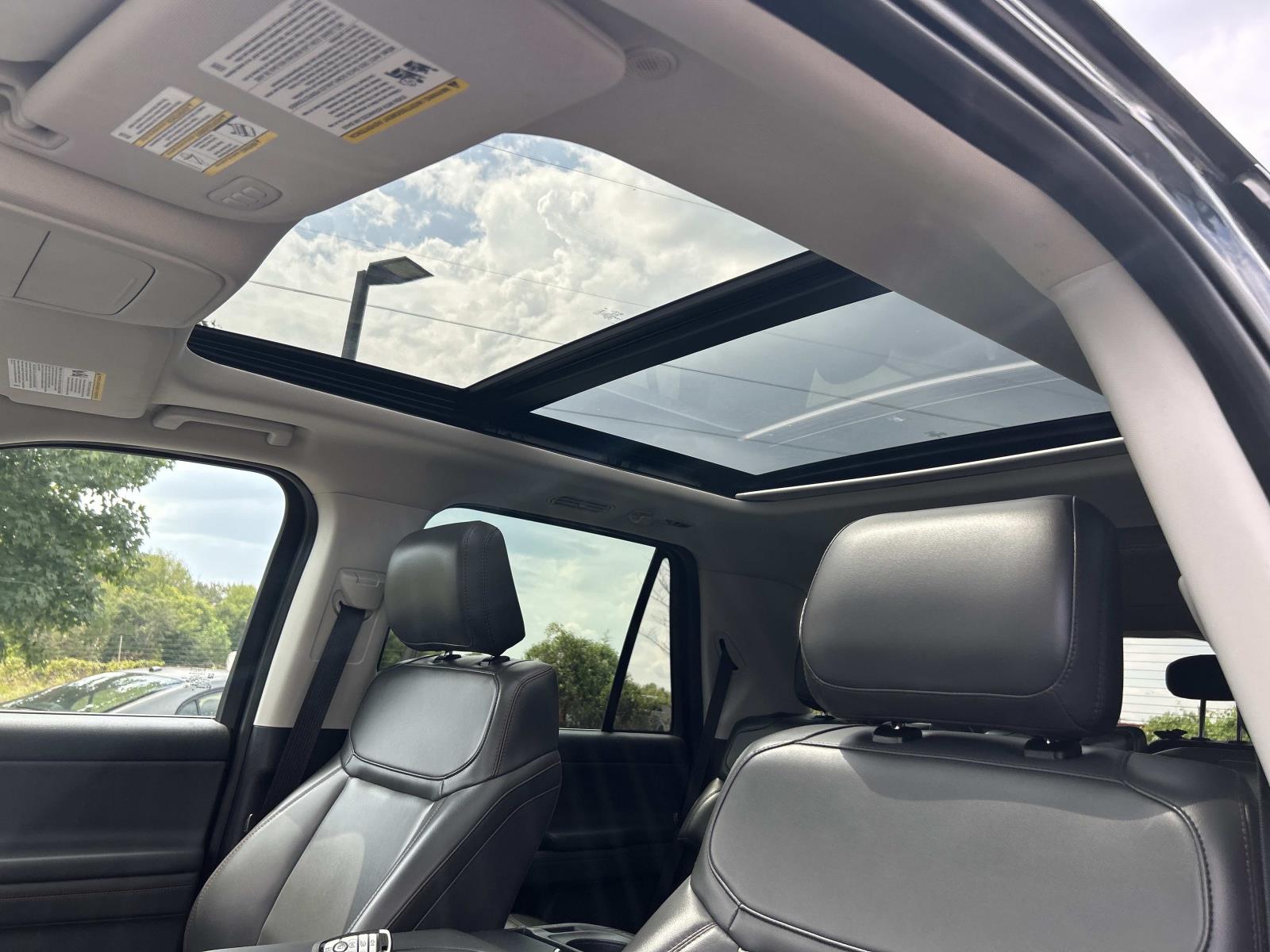 Used 2025 Ford Expedition SUV