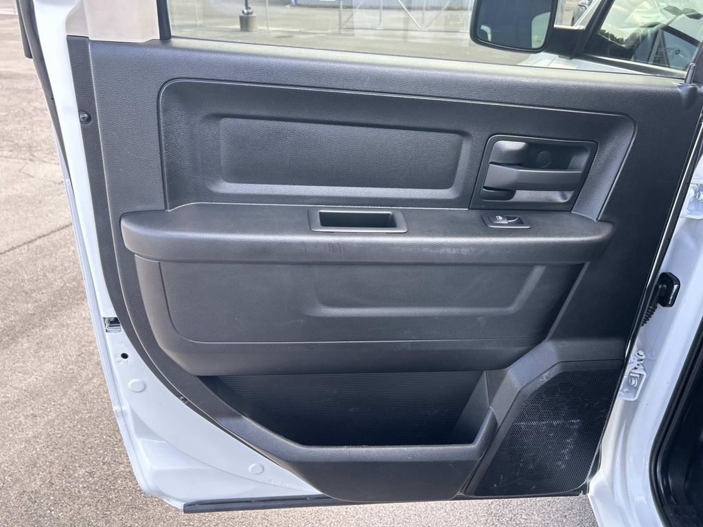 Used 2023 Ram 1500 Classic Truck