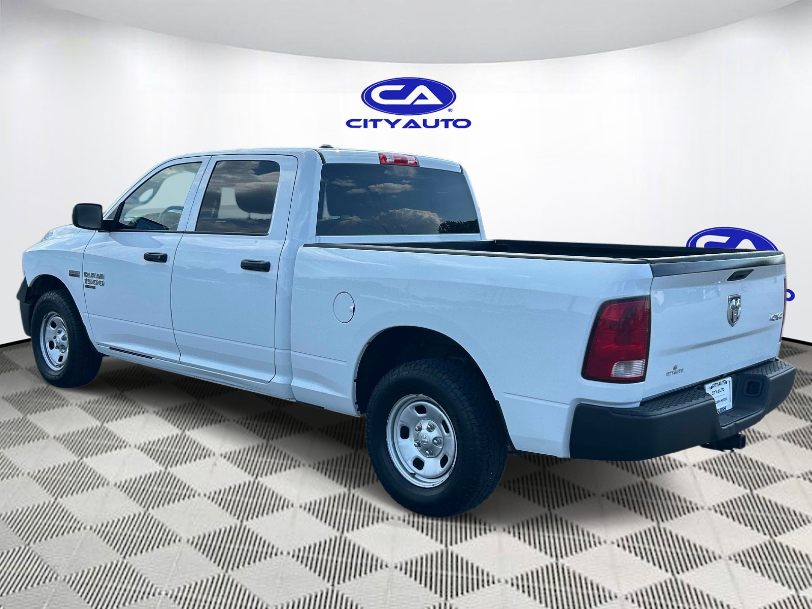 Used 2023 Ram 1500 Classic Truck