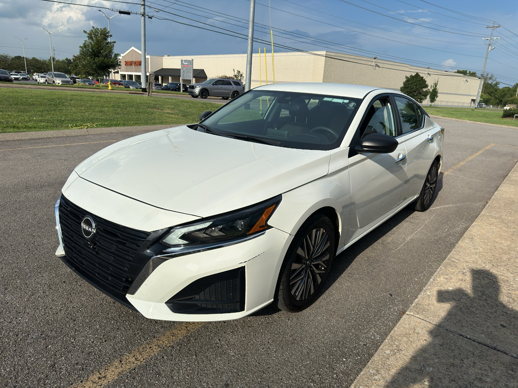 Used 2025 Nissan Altima Sedan