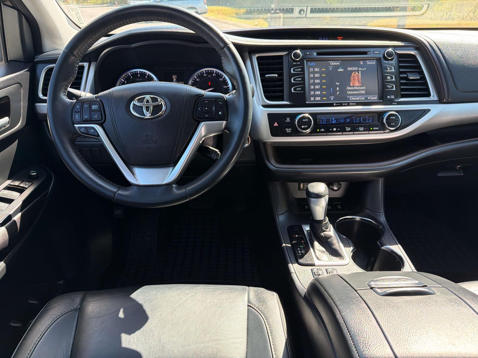 Used 2016 Toyota Highlander SUV