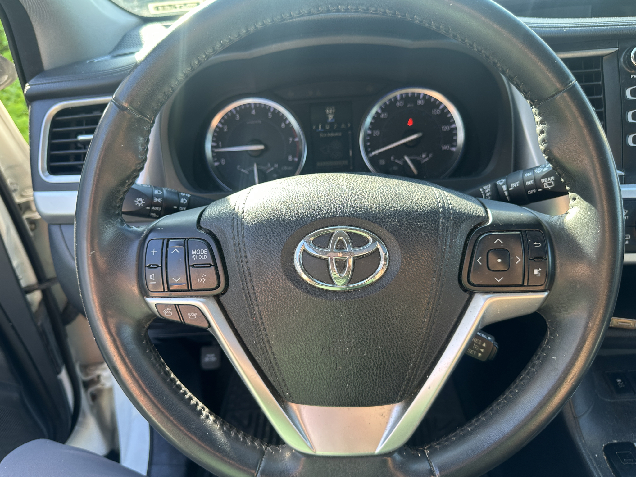 Used 2016 Toyota Highlander SUV