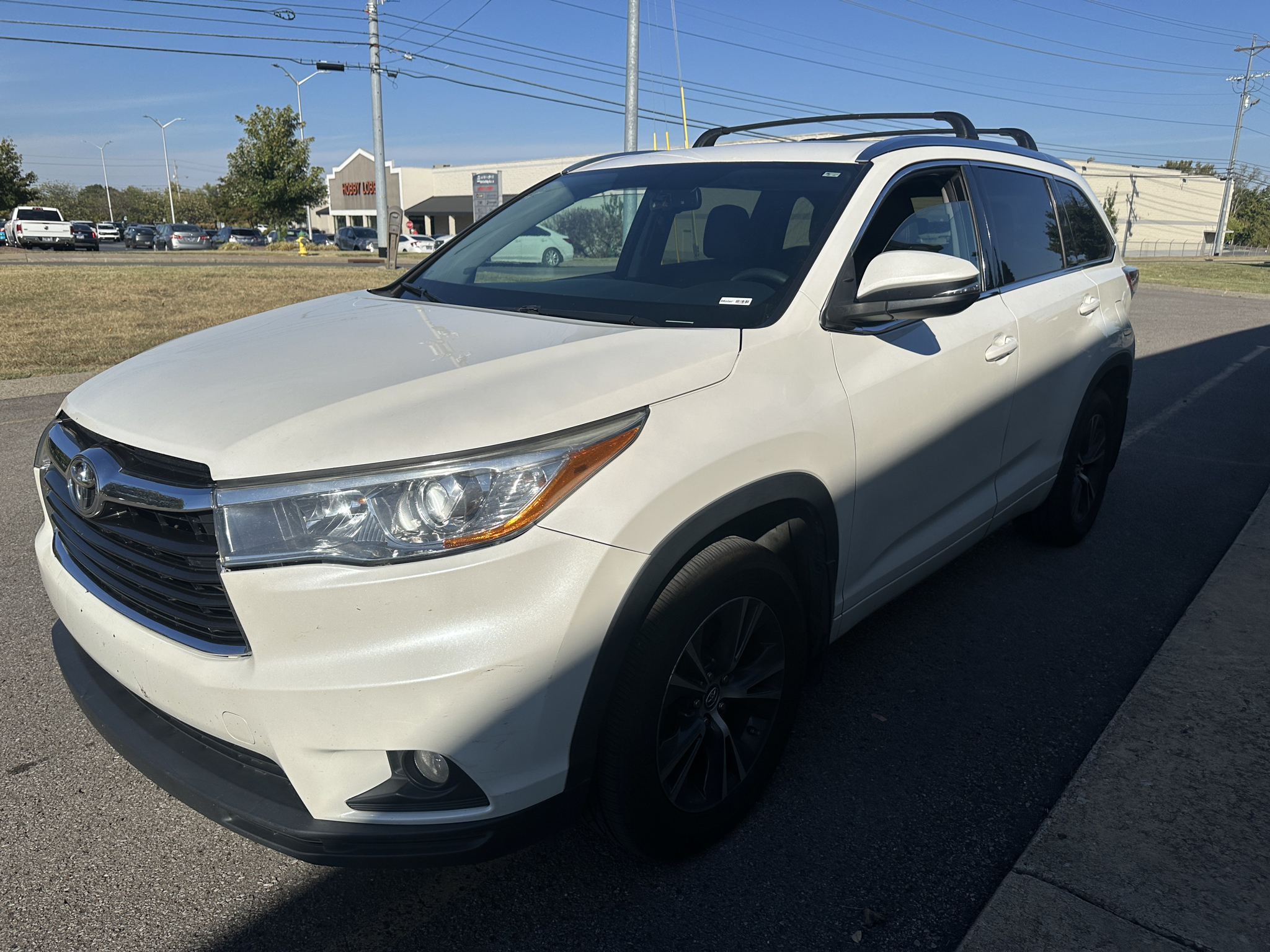 Used 2016 Toyota Highlander SUV