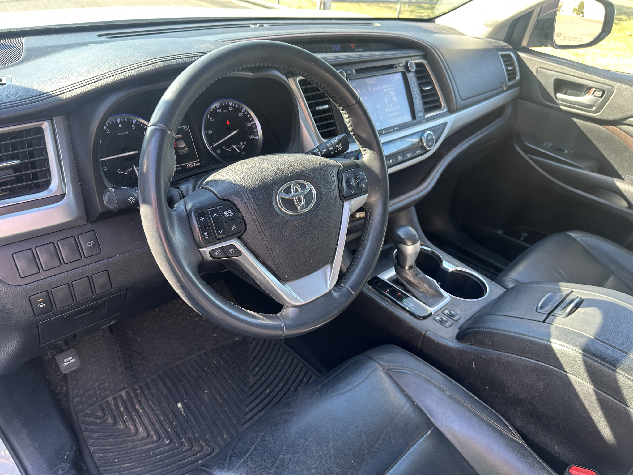 Used 2016 Toyota Highlander SUV