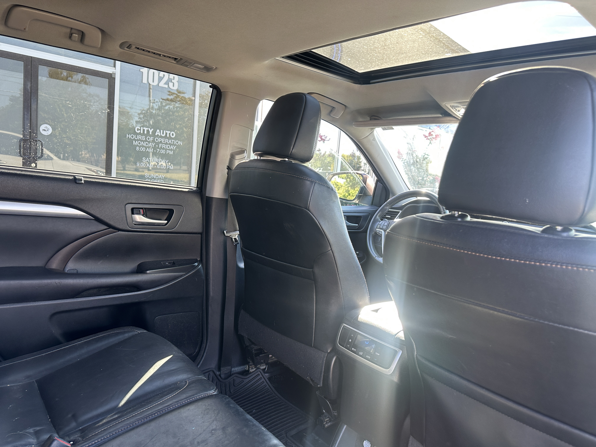 Used 2016 Toyota Highlander SUV
