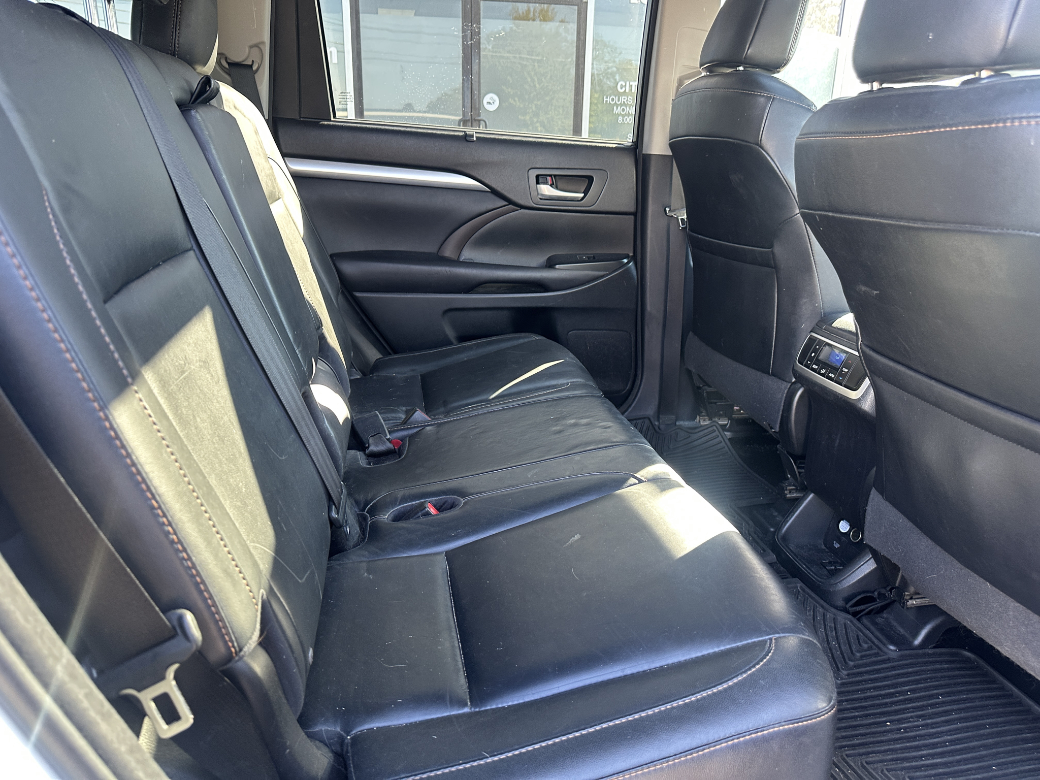 Used 2016 Toyota Highlander SUV