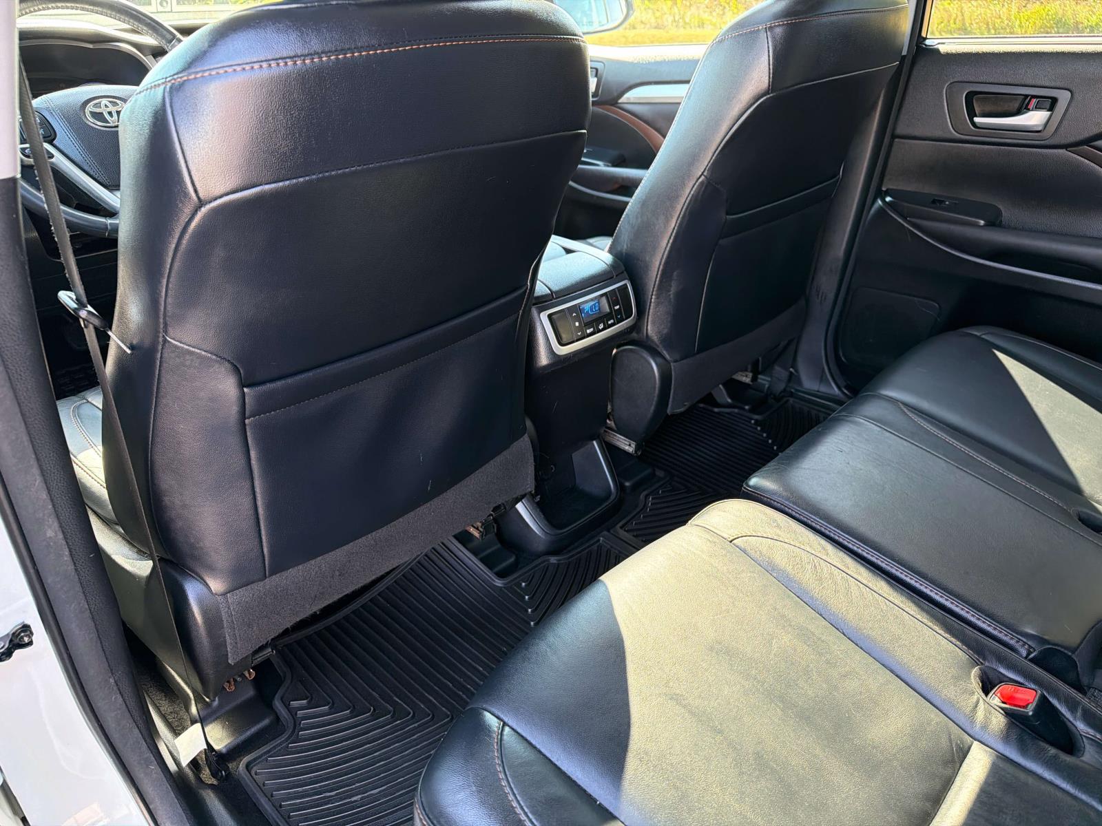 Used 2016 Toyota Highlander SUV