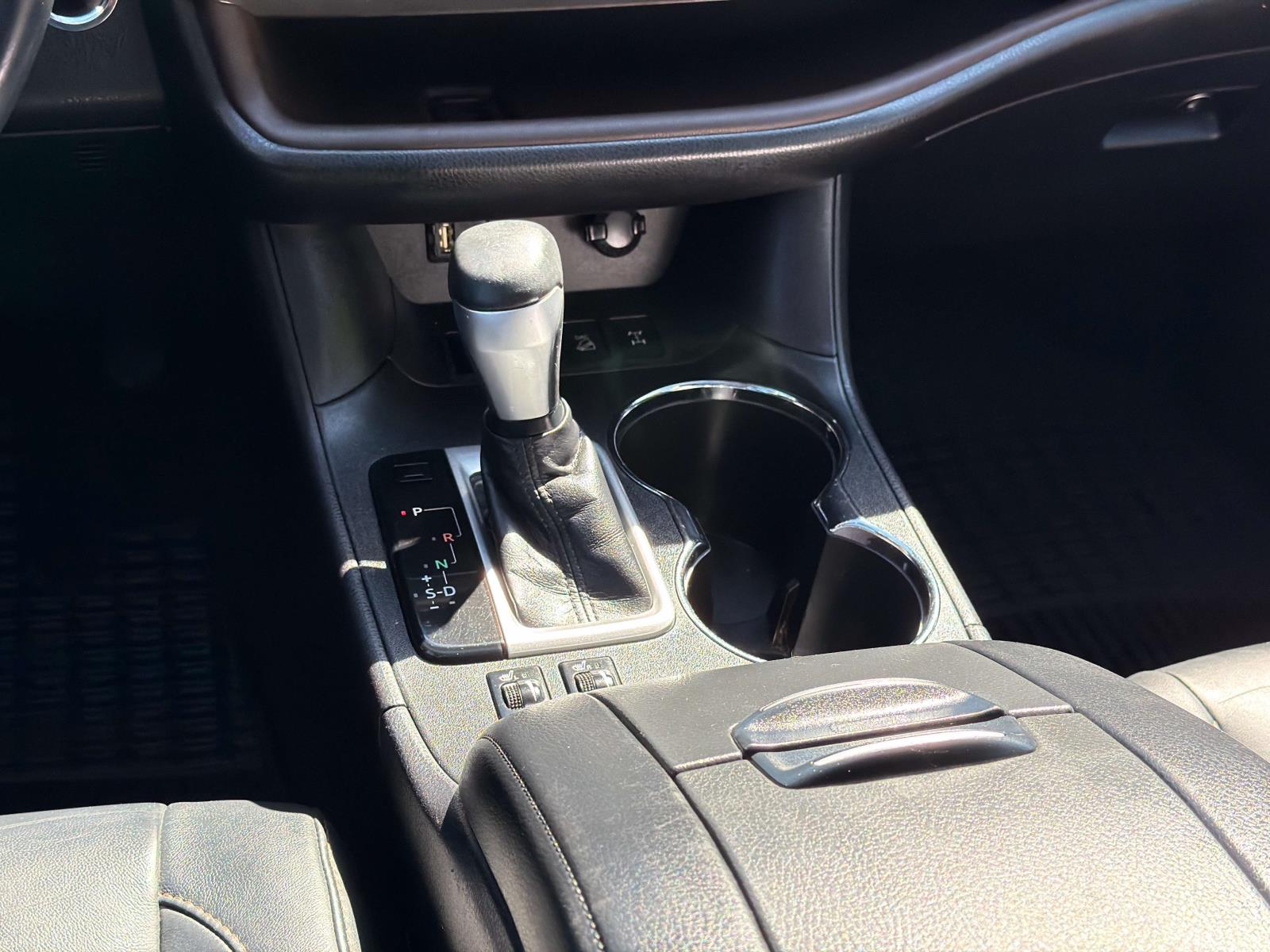 Used 2016 Toyota Highlander SUV