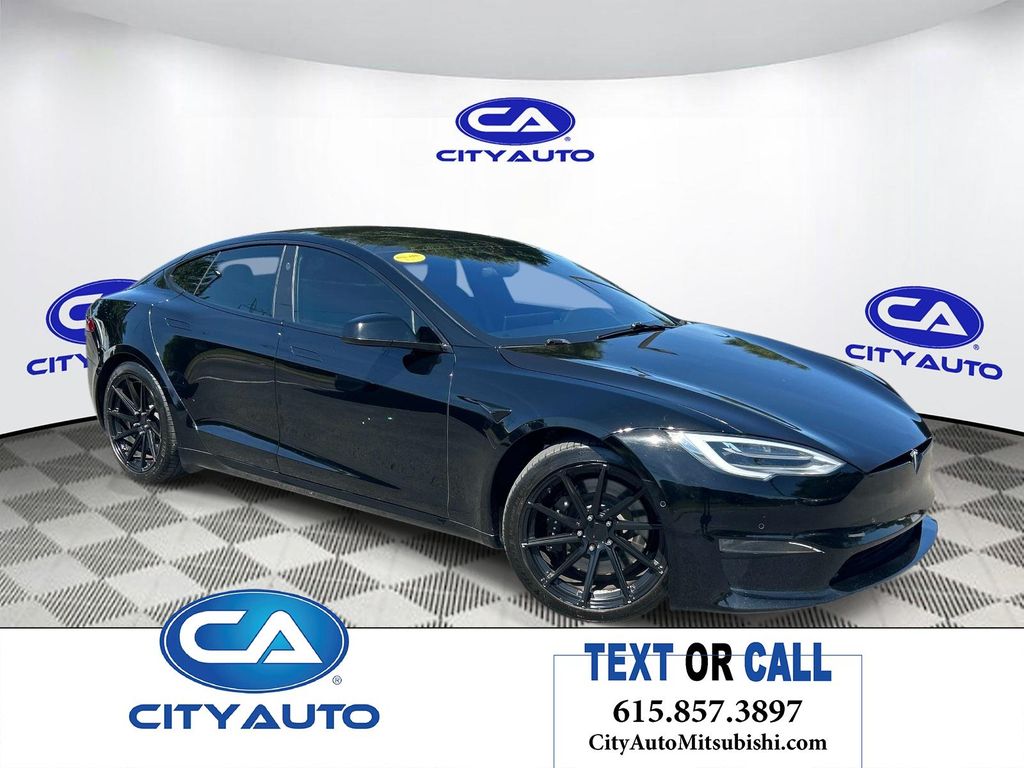 Vehicle photo 1