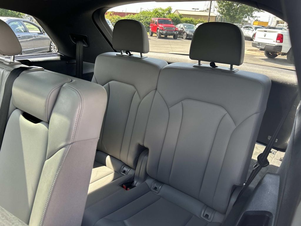 Used 2020 Audi Q7 SUV