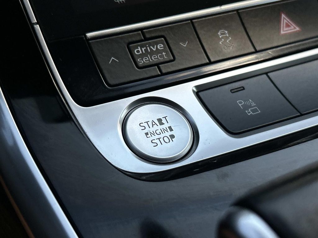 Used 2020 Audi Q7 SUV