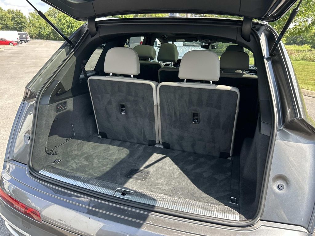 Used 2020 Audi Q7 SUV