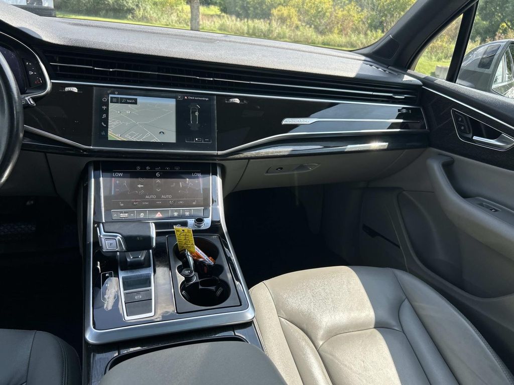 Used 2020 Audi Q7 SUV