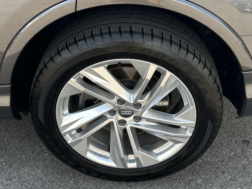 Used 2020 Audi Q7 SUV
