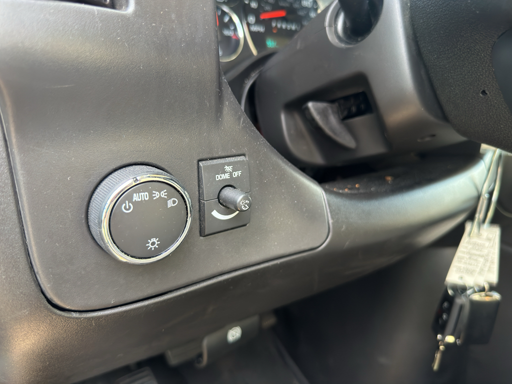 Used 2025 GMC Savana 3500 Van