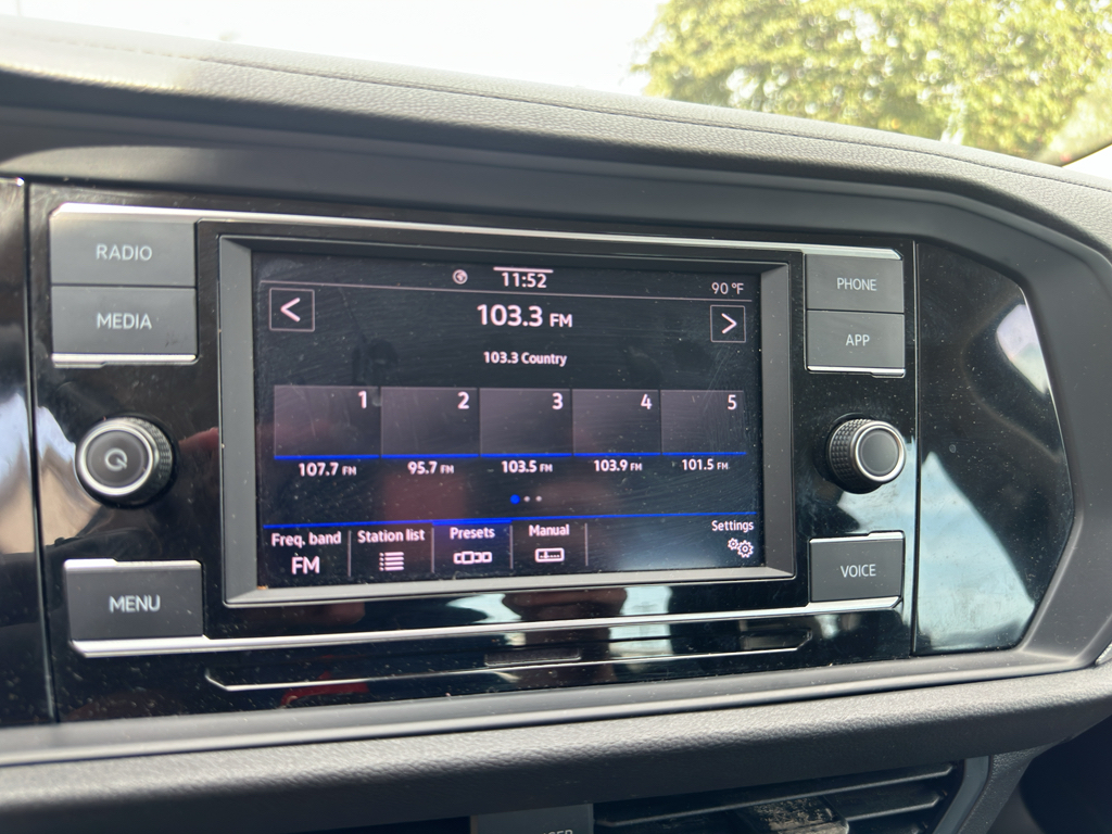 Used 2024 Volkswagen Jetta Sedan