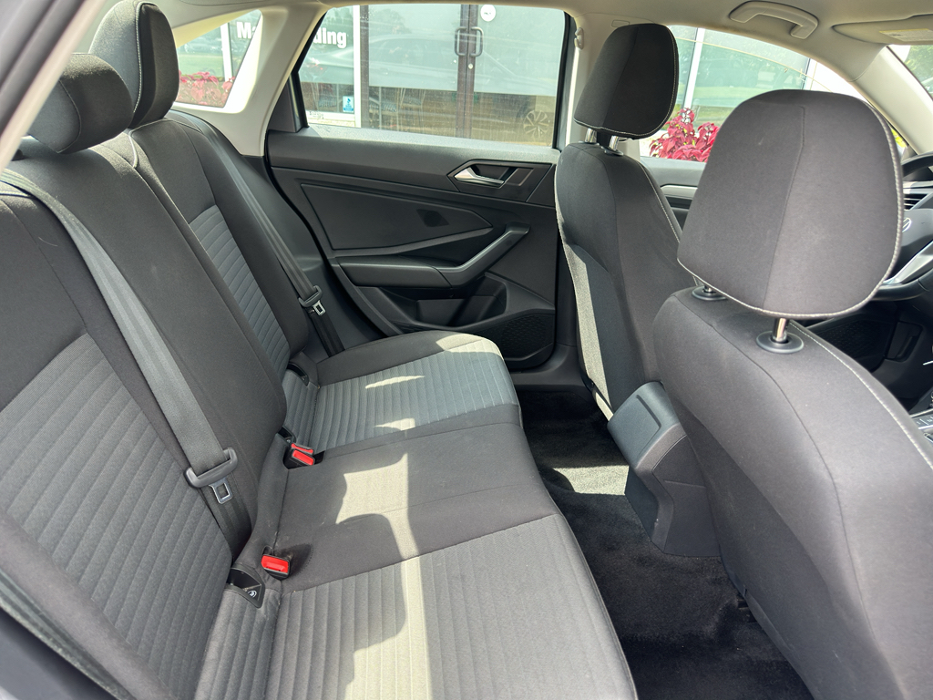 Used 2024 Volkswagen Jetta Sedan