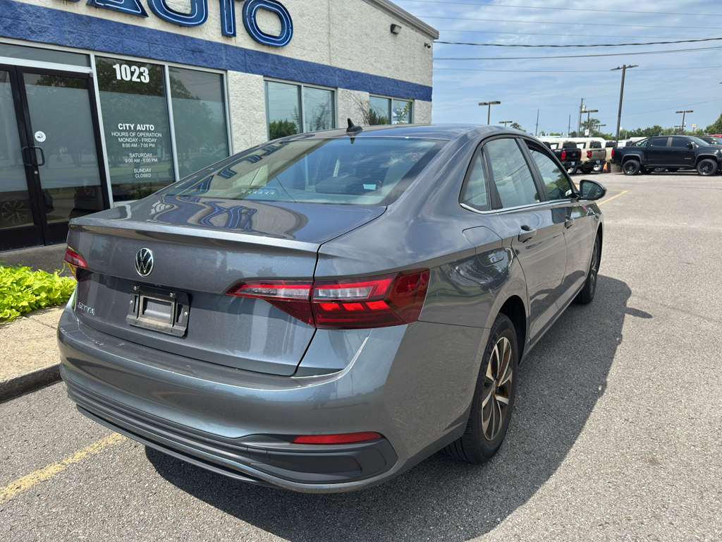 Used 2024 Volkswagen Jetta Sedan