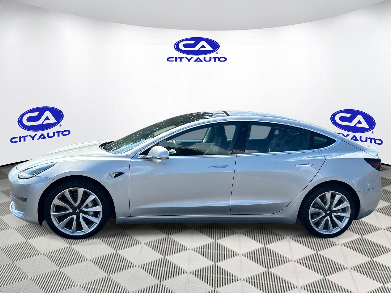 Used 2018 Tesla Model 3 Sedan