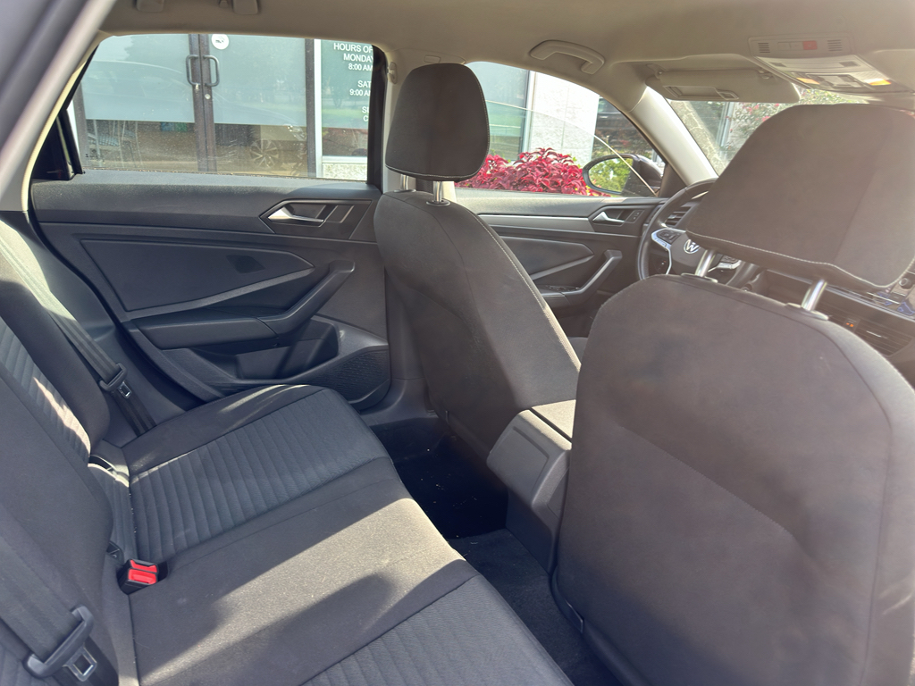 Used 2024 Volkswagen Jetta Sedan