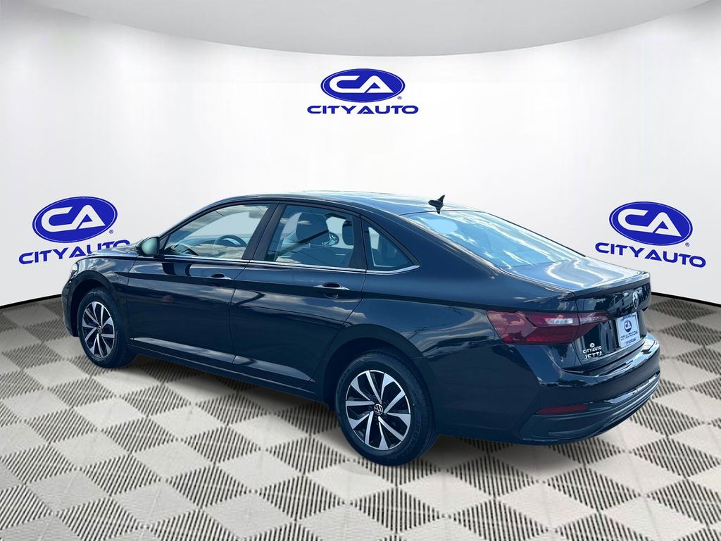 Used 2024 Volkswagen Jetta Sedan